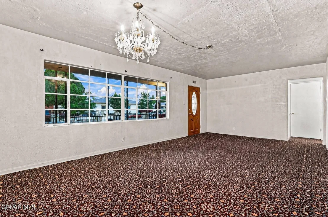 Photo of 637 Alicia Drive