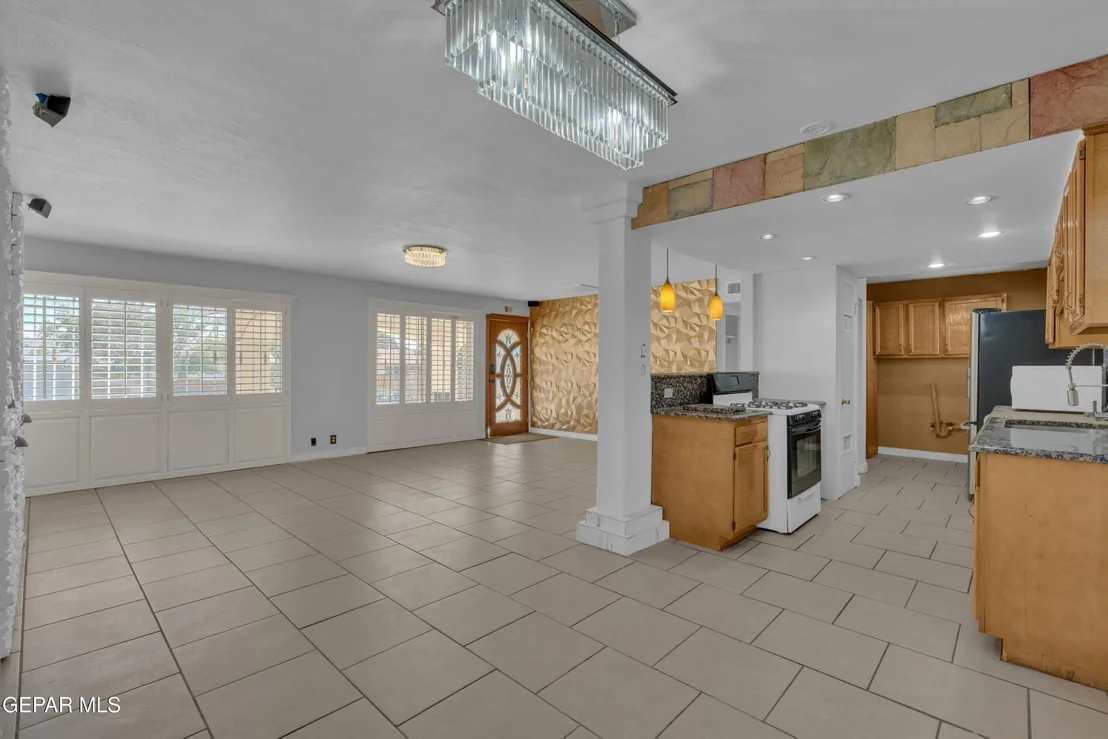 Photo of 10393 Blythe Drive