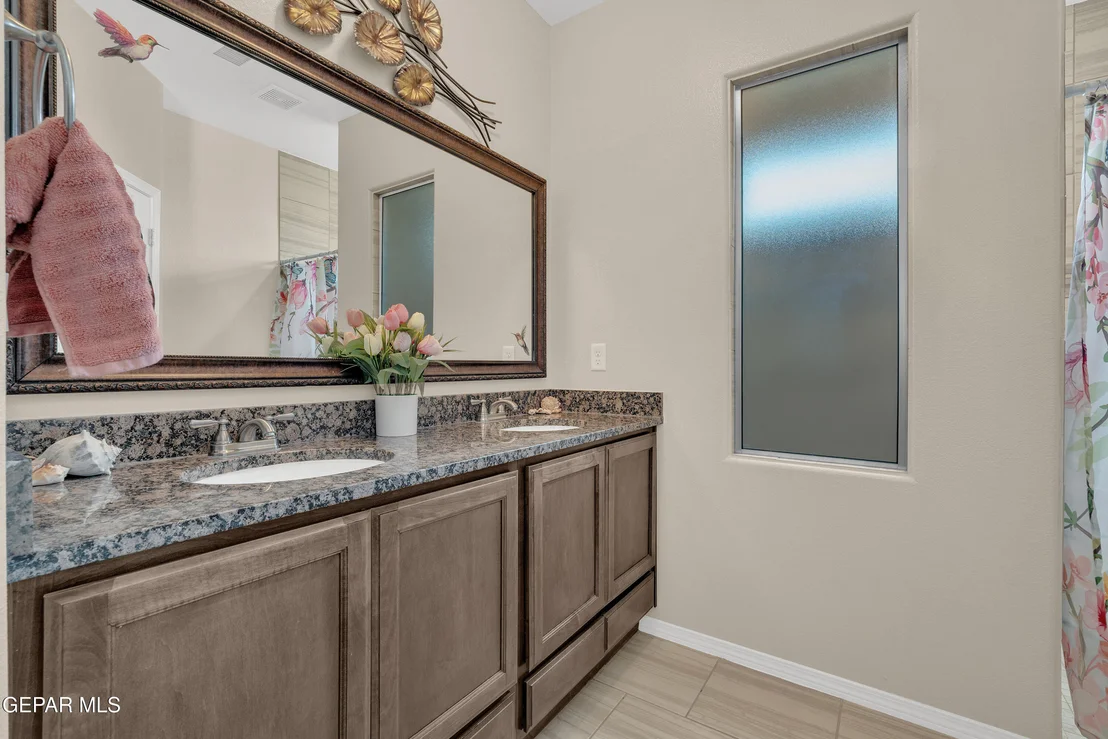 Photo of 444 SUN TEMPLE Road