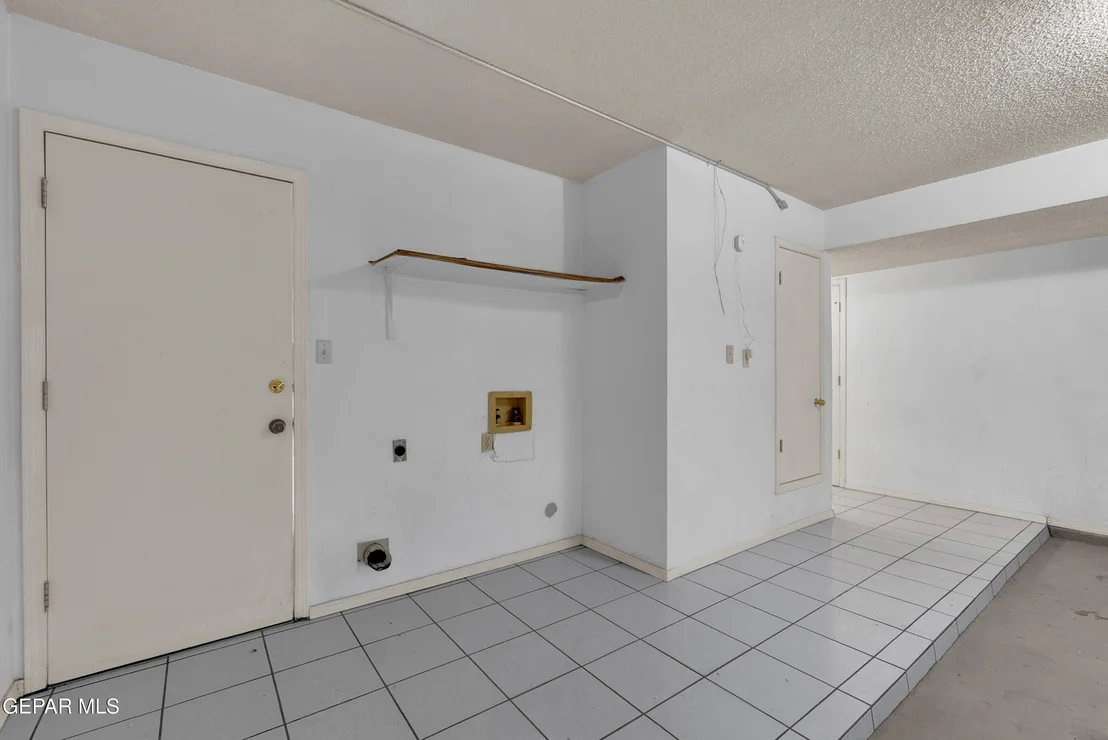 Photo of 12085 Autumn Gate Drive