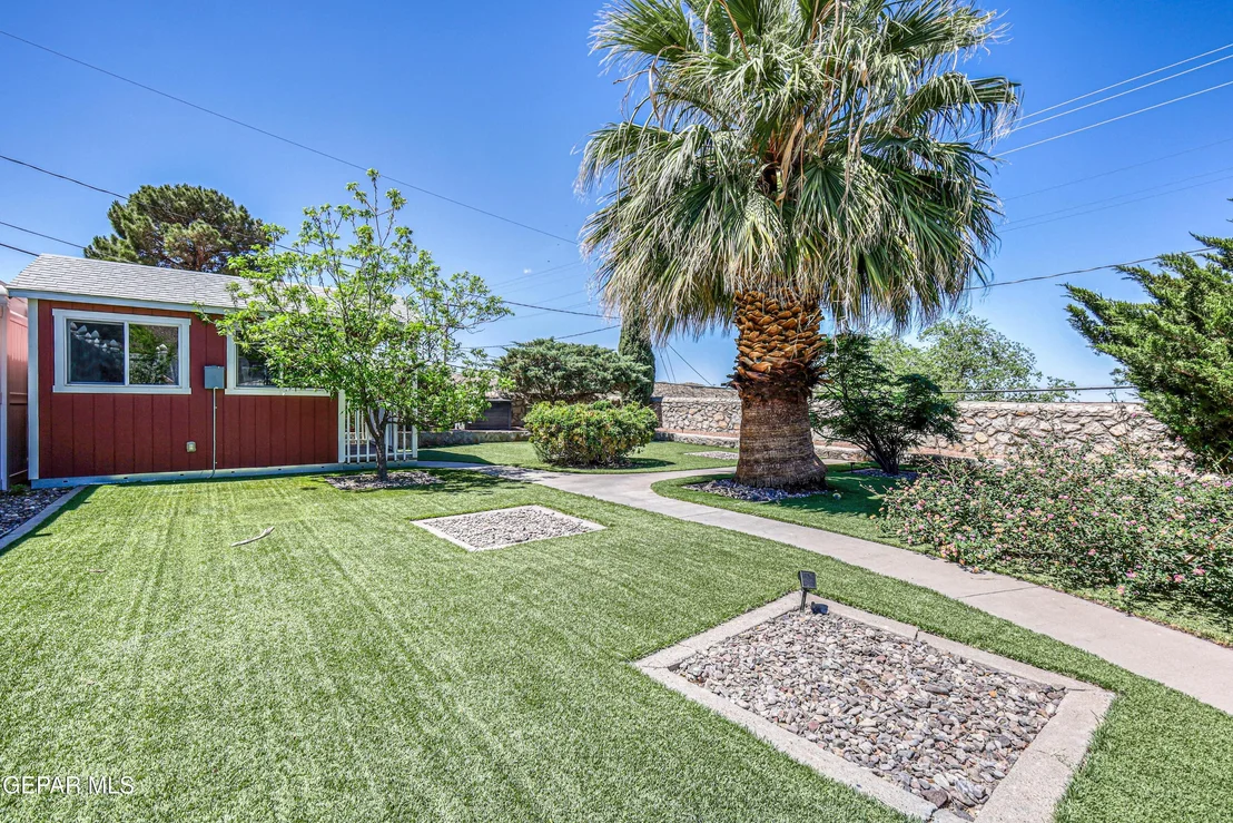 Photo of 704 MCKELLIGON Drive