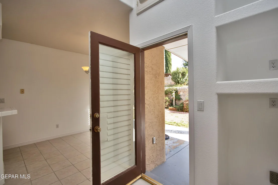 Photo of 6712 Isla Del Rey Drive