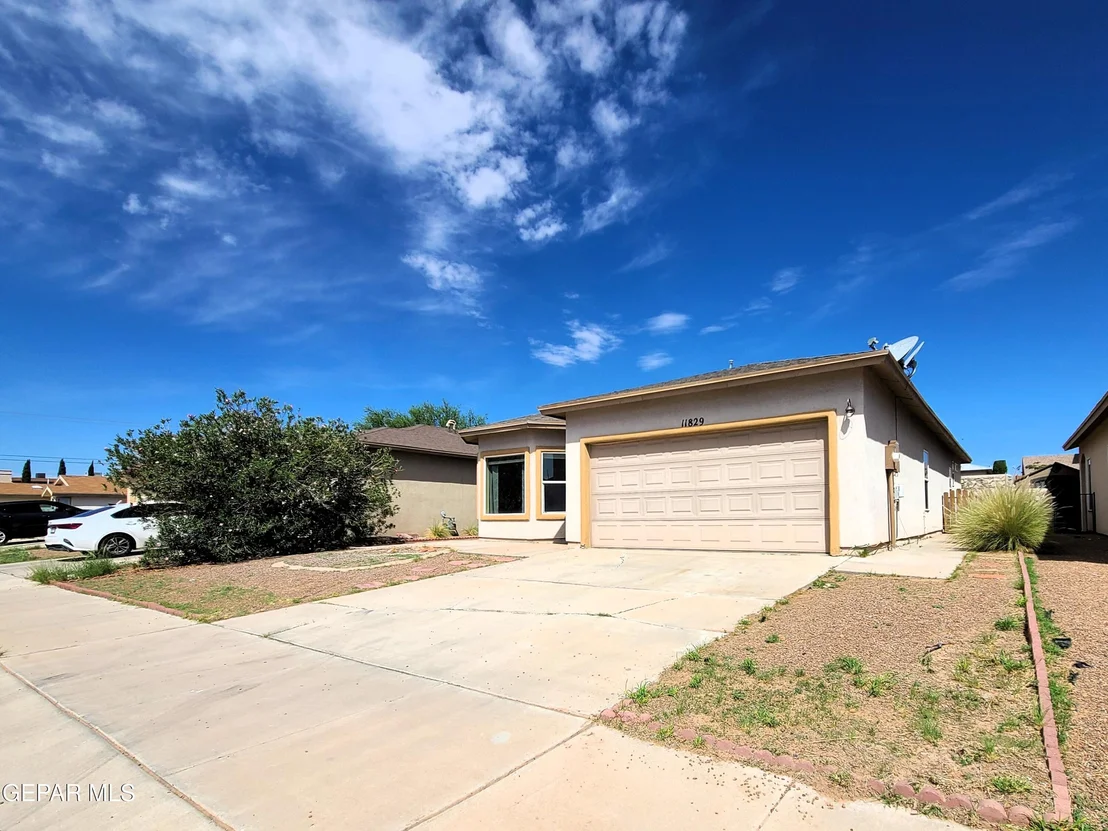 Photo of 11829 JIM WEBB Drive