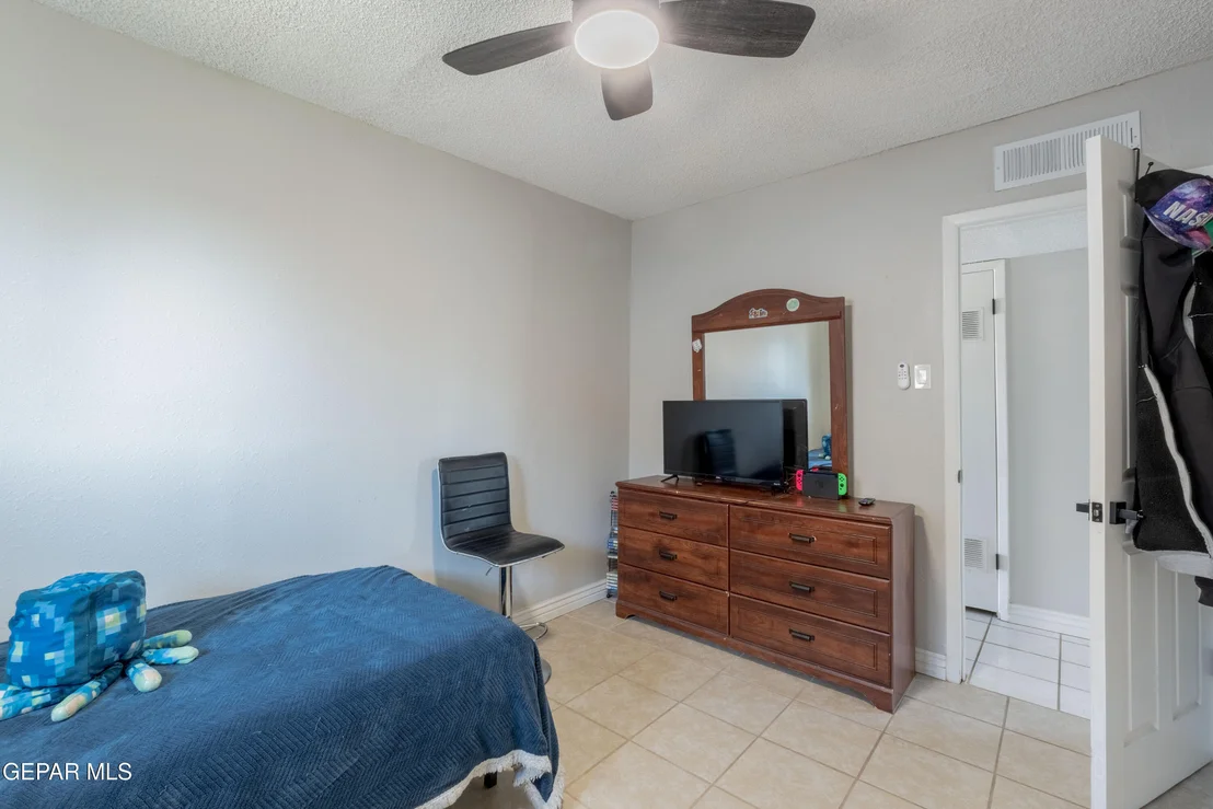 Photo of 264 LINK Drive