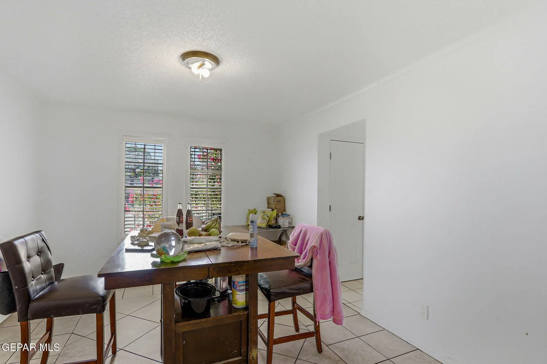 Photo of Unit 2 at 1530 Common Drive