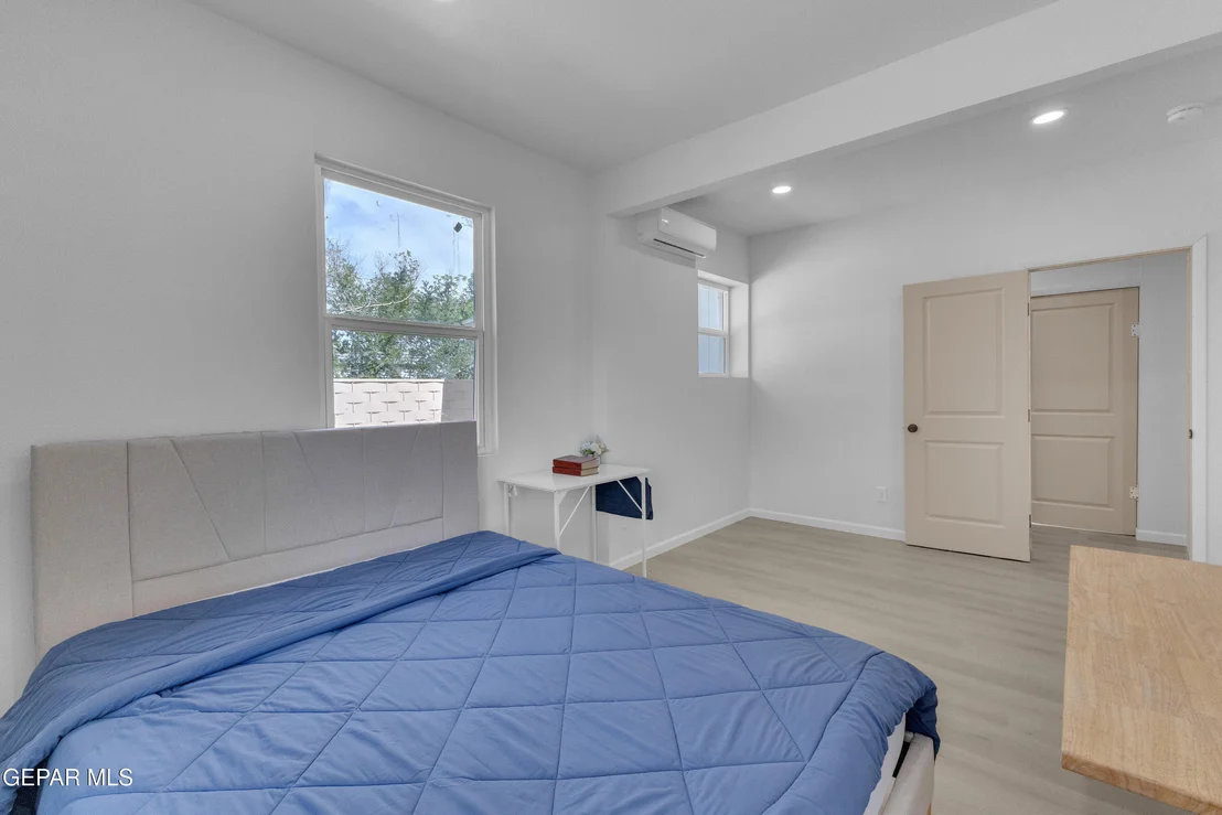 Photo of 8720 Aranda Lane