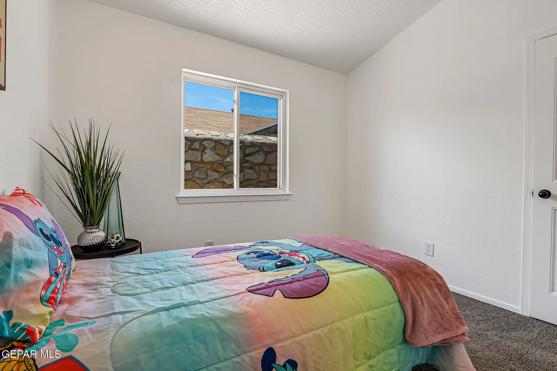 Photo of 9281 NOTTINGHAM Drive