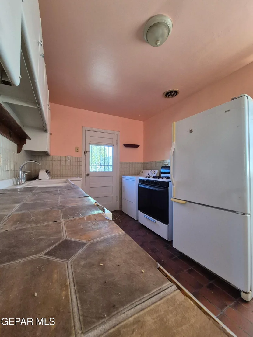 Photo of 7421 alpine Drive