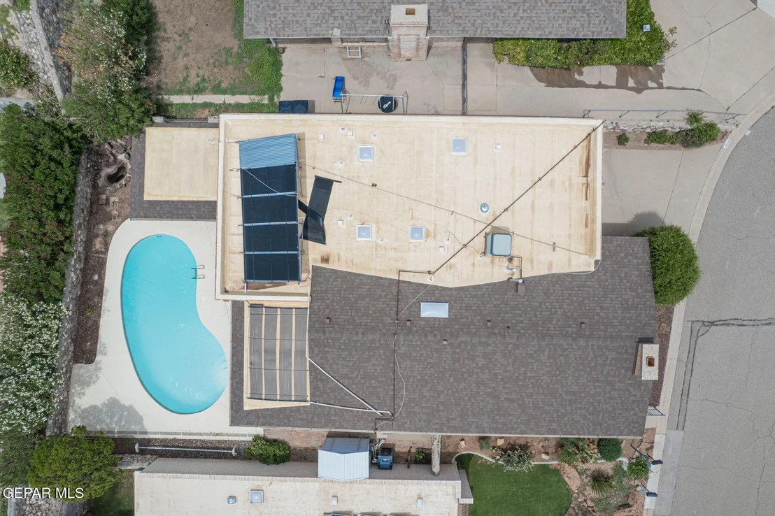 Photo of 3204 HIGH POINT Drive