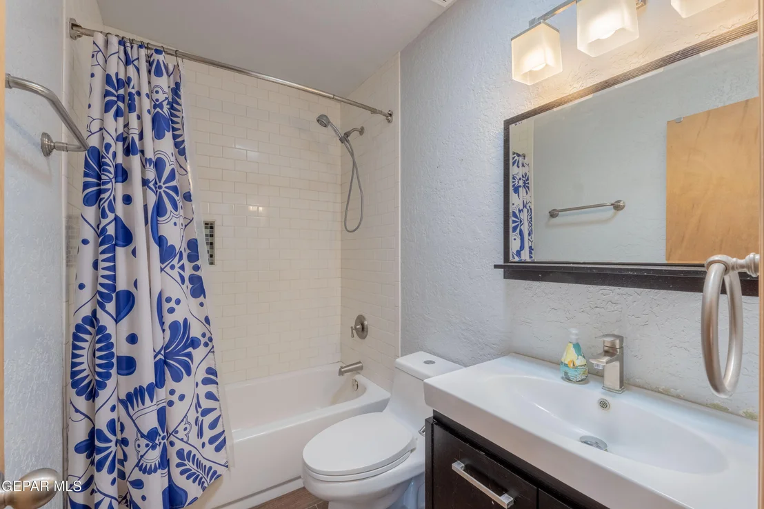 Photo of 903 AGUA CALIENTE Drive