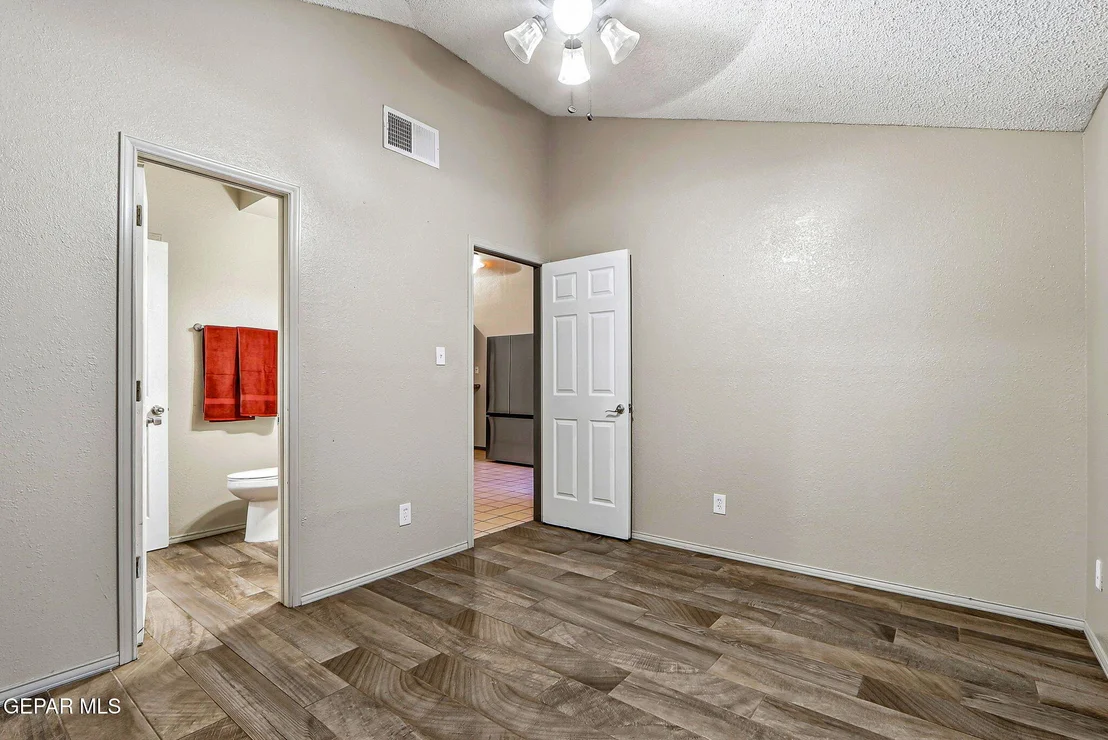 Photo of Unit A at 1514 Greg Powers Drive