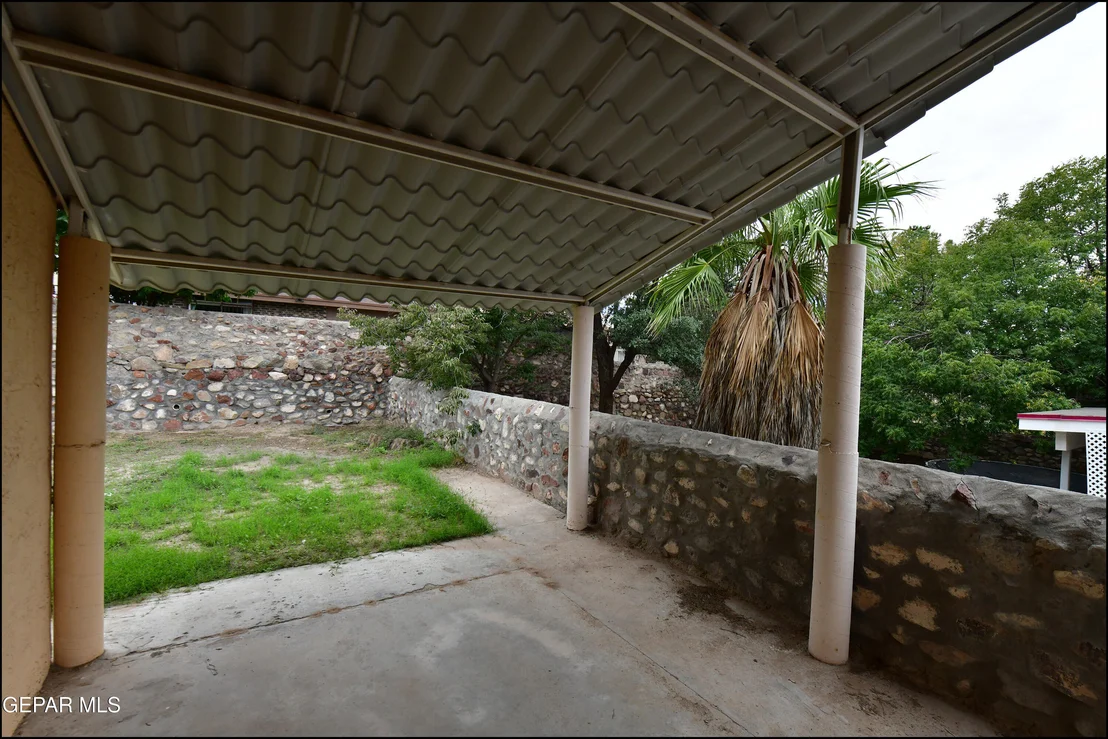 Photo of 208 ARISANO Drive