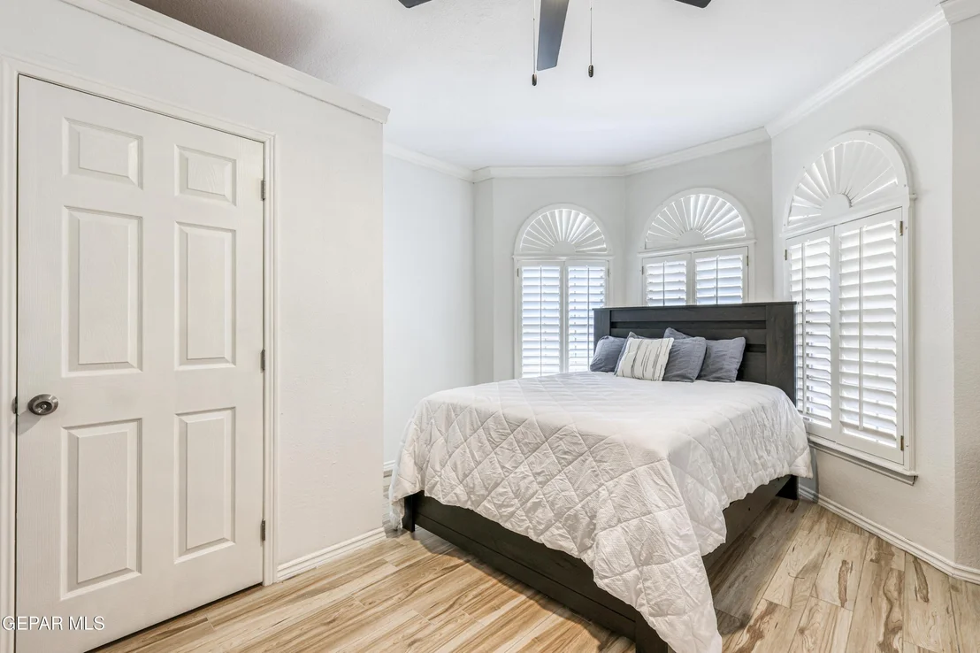 Photo of 6617 Isla del Rey Drive