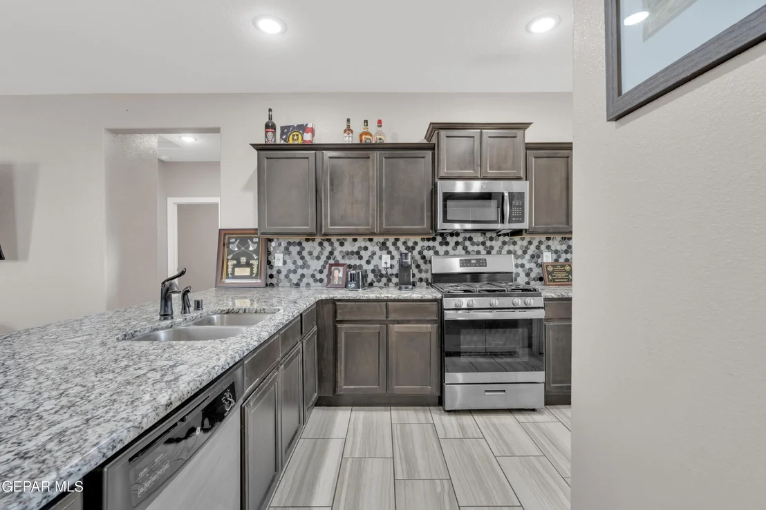 Photo of 3909 Desert Bluff Drive