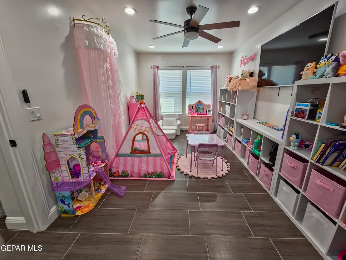 Photo of 7321 CUBA Drive