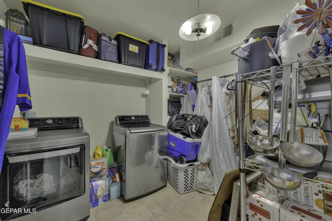 Photo of 9601 Selkirk Drive