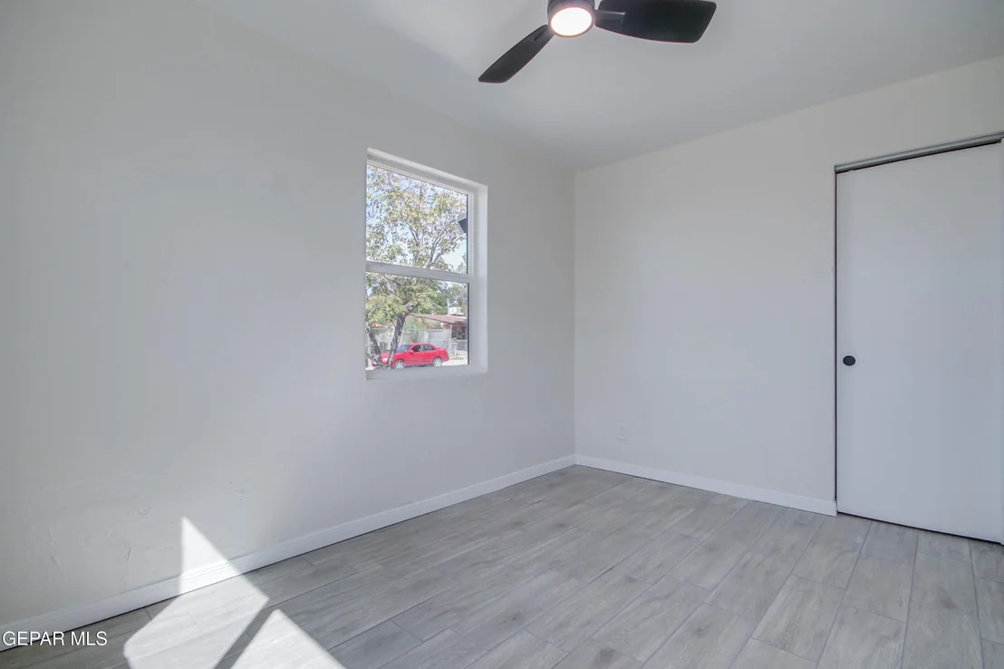 Photo of 812 SANTA BARBARA Drive