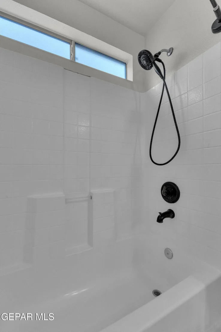 Photo of 3405 Scarlet Point Drive