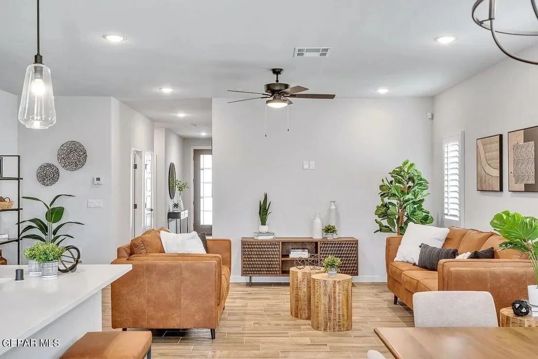Photo of 15289 Composition Avenue