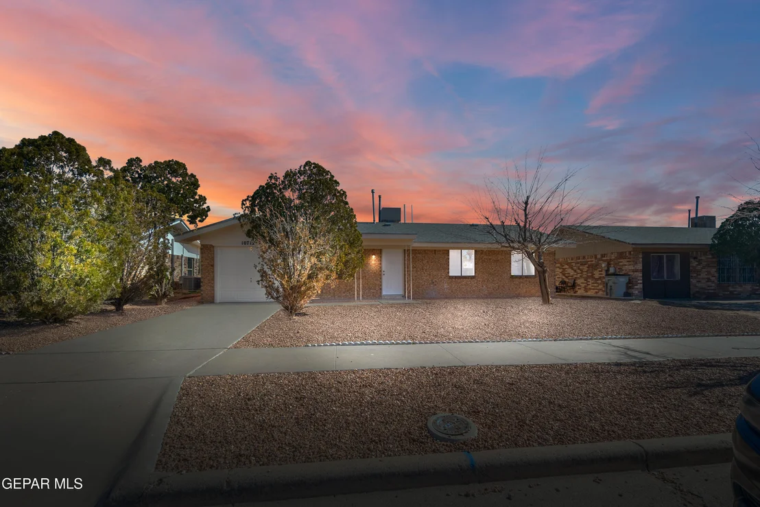 Photo of 10712 GEMSTONE Street