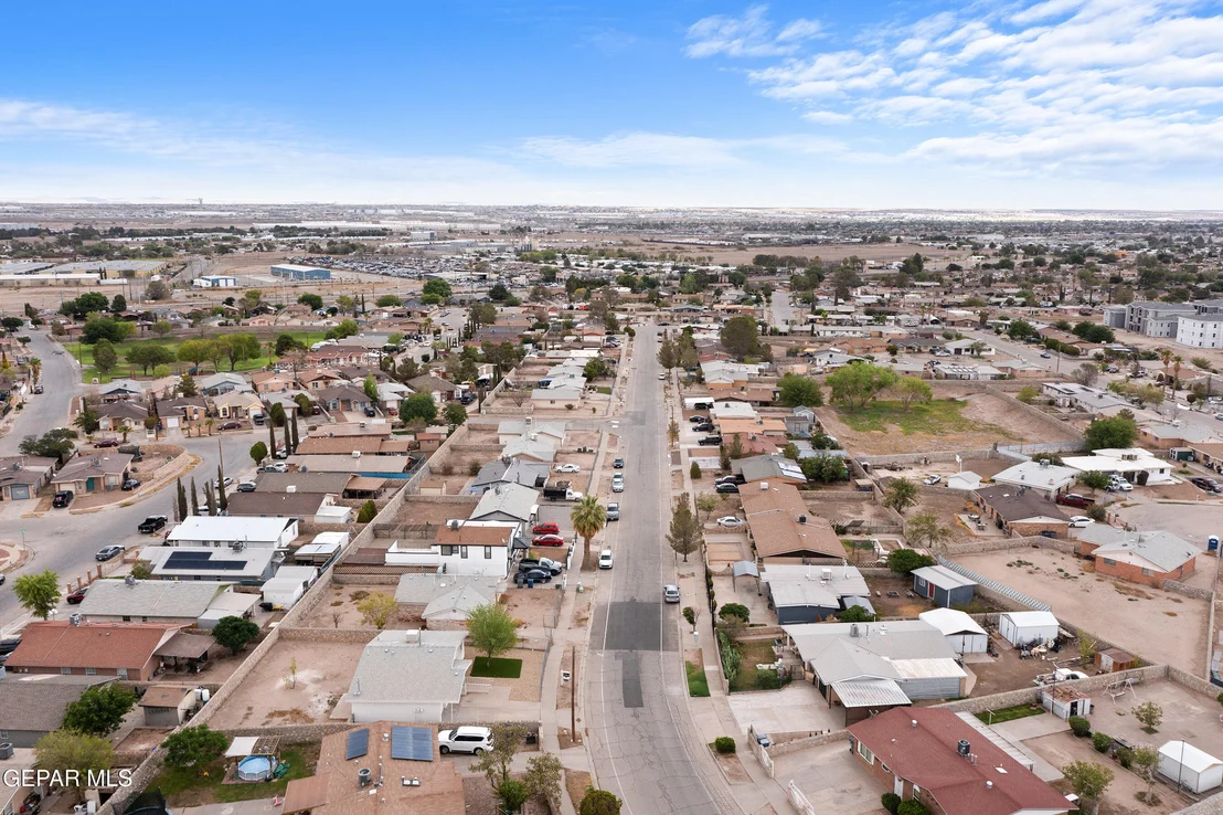Photo of 205 CARIBE Circle