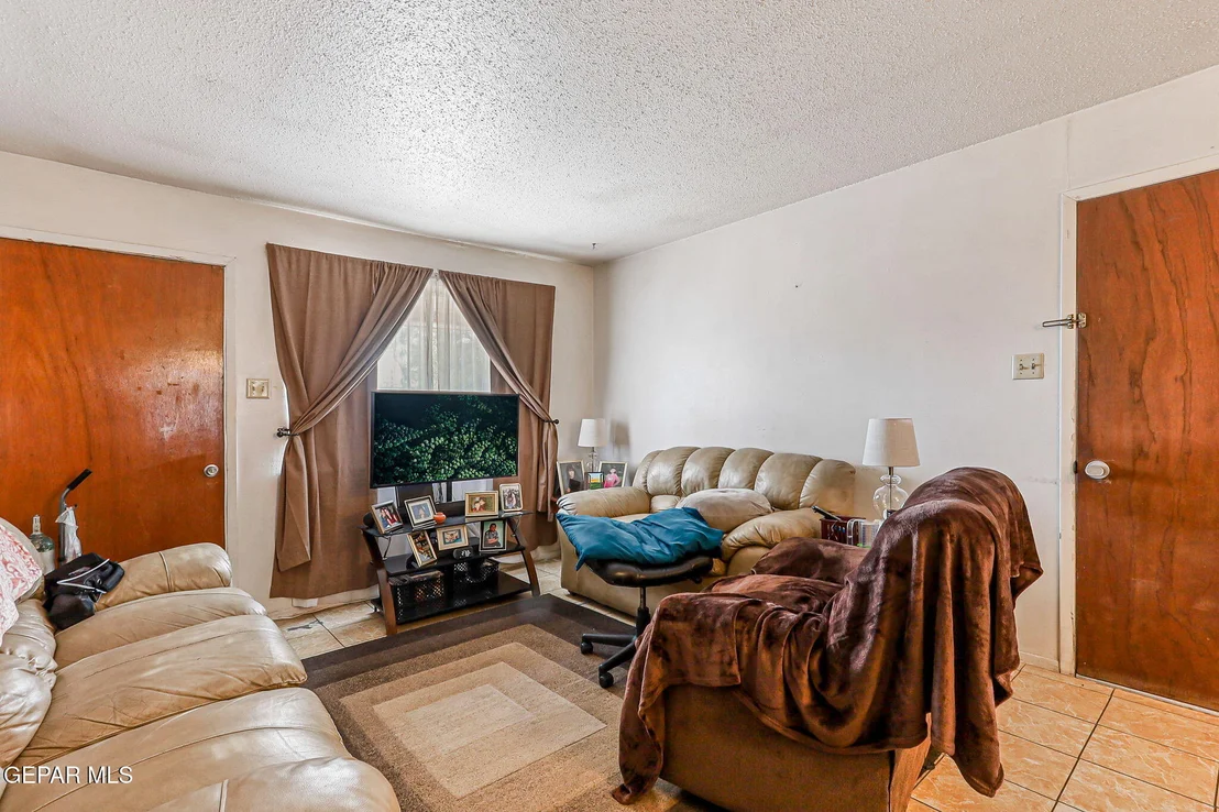 Photo of 9333 Socorro Road