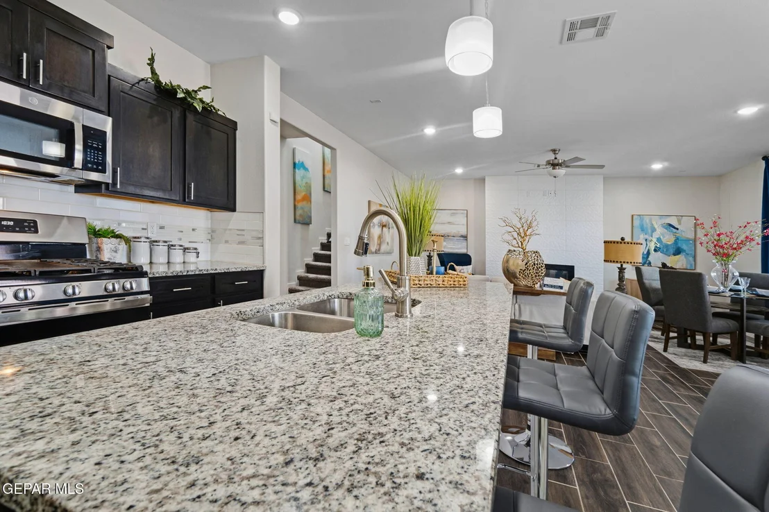 Photo of 804 BLINGWOOD
