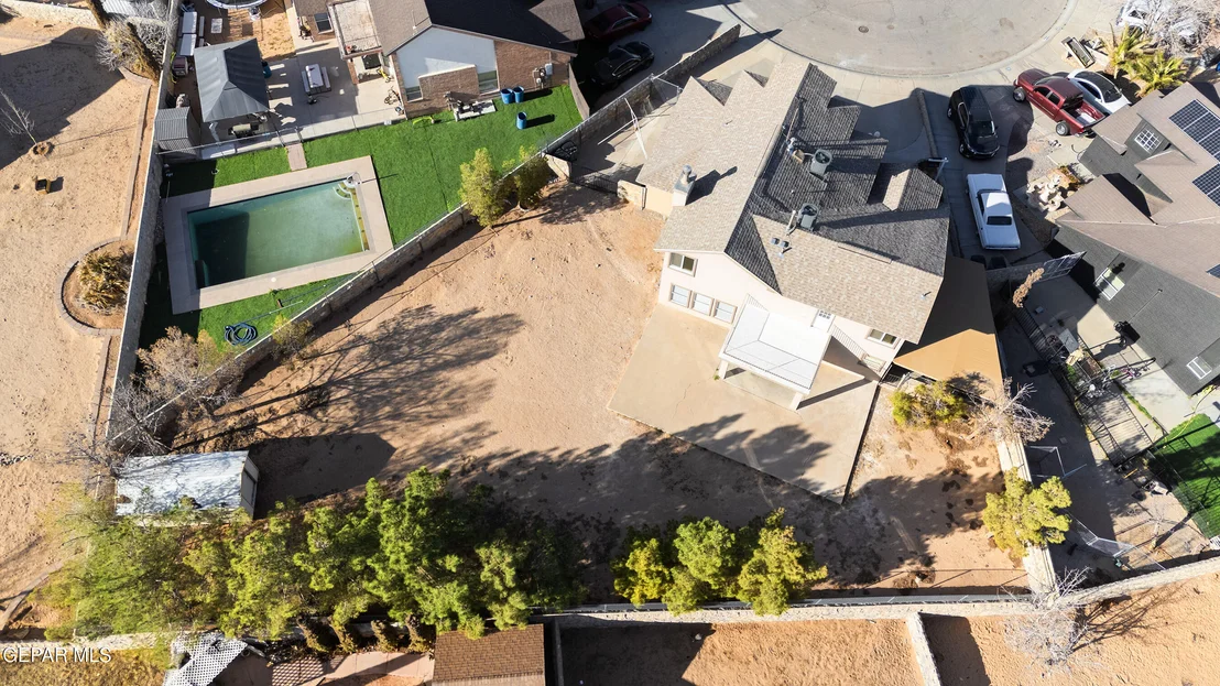 Photo of 3085 KINGS CROWN Place