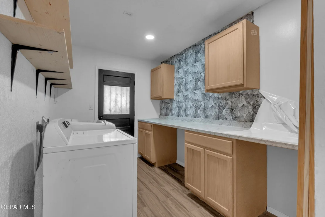 Photo of 10401 Aphrodite Drive