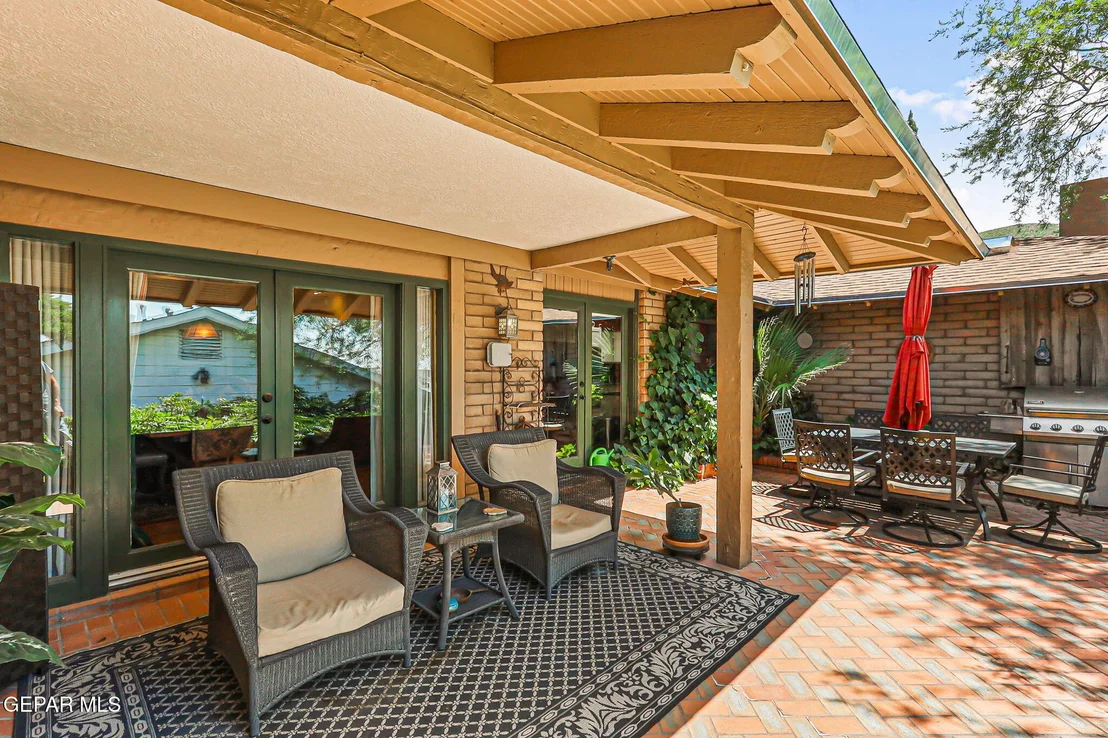 Photo of 4332 DONNYBROOK Place