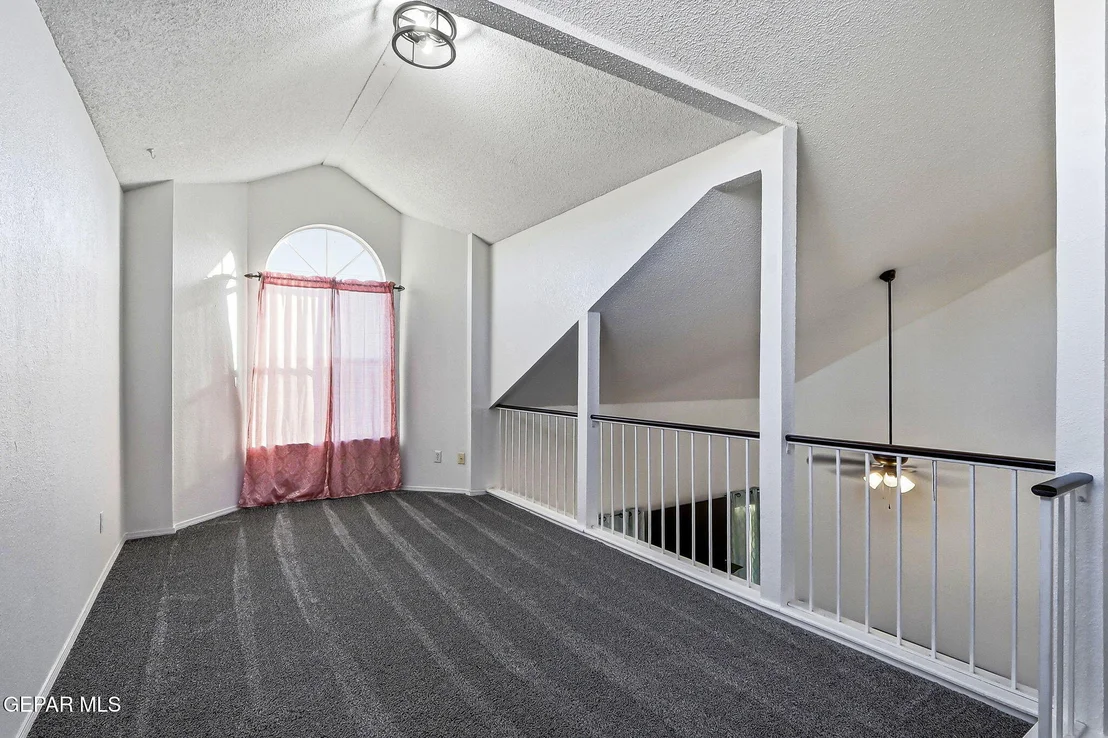 Photo of 390 BRILL Circle