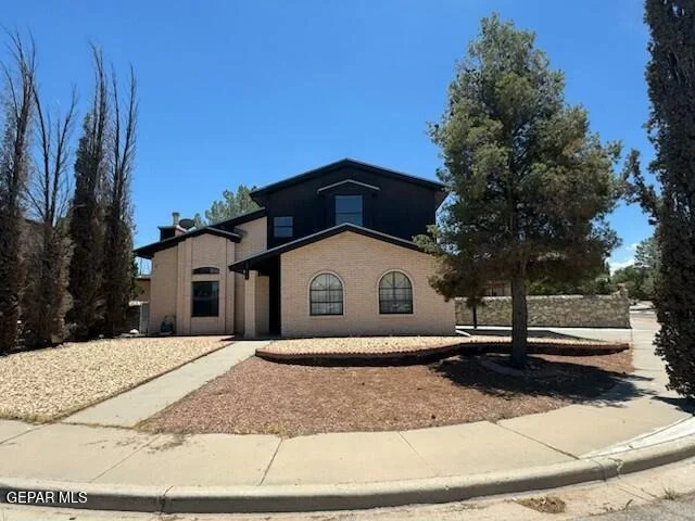 Photo of 1718 Challenger Lane