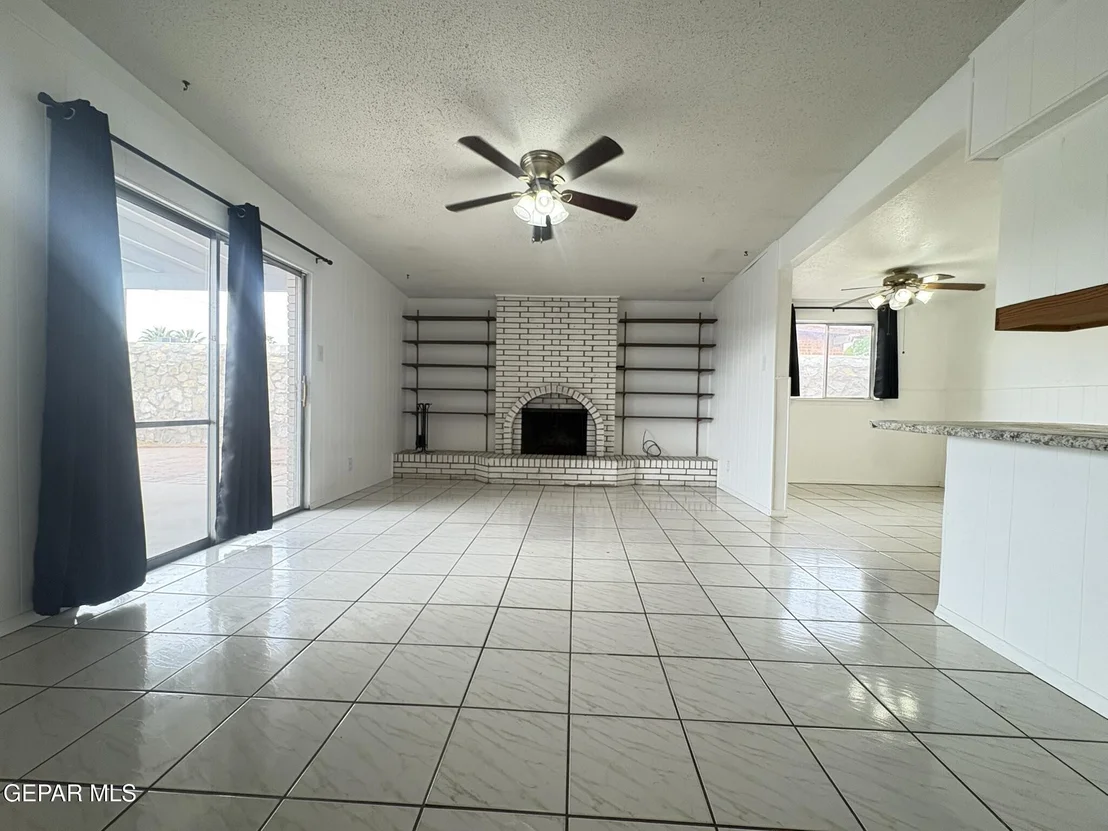 Photo of 10316 ASHWOOD Drive