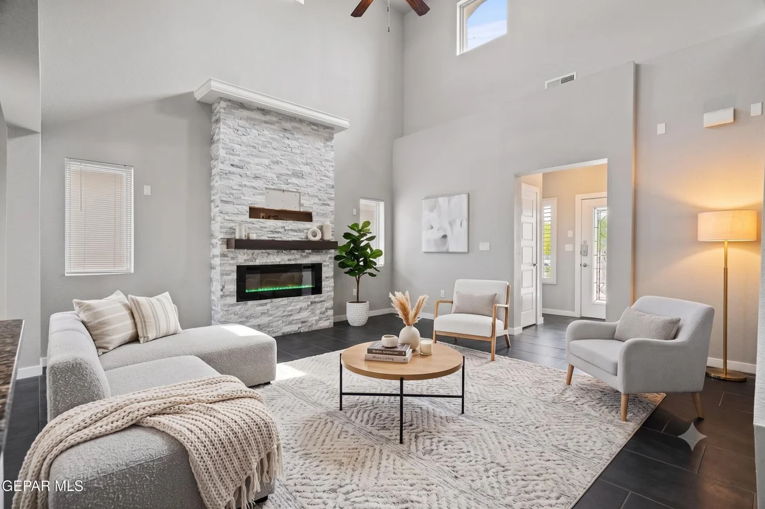 Photo of 937 PENRITH Street