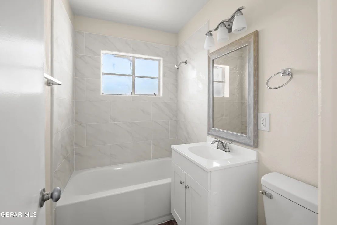 Photo of 5304 CAPISTRANO Drive