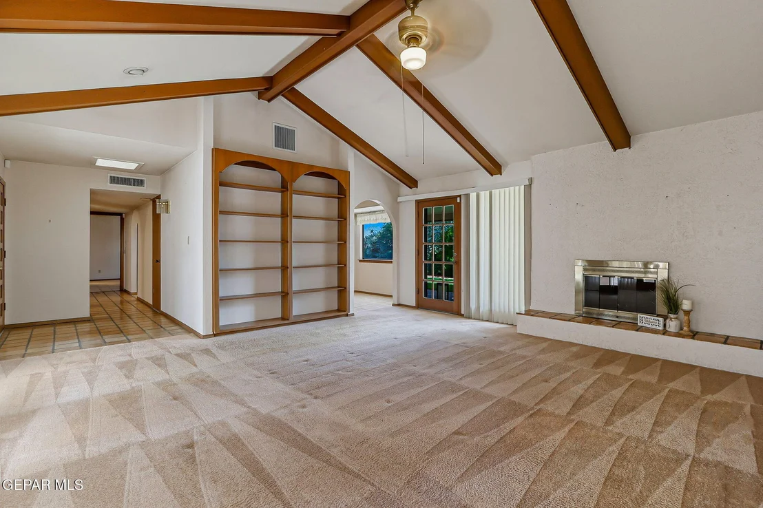 Photo of 7136 Gran Vida Drive