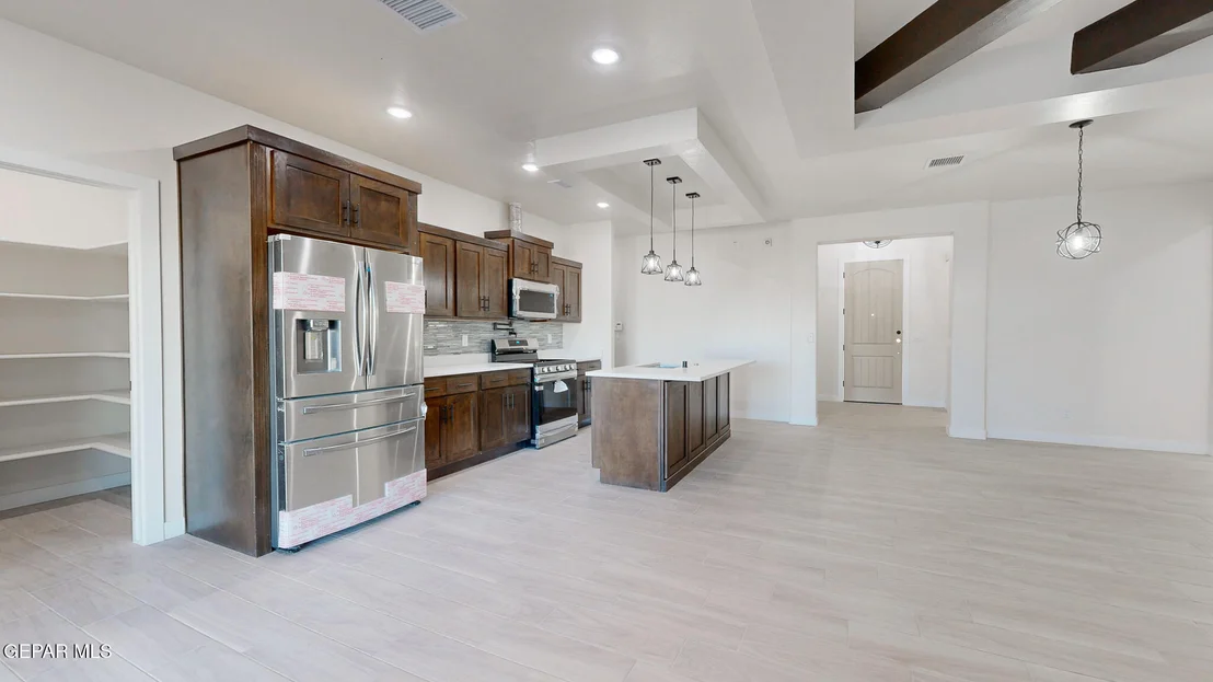 Photo of 325 Apodaca Road