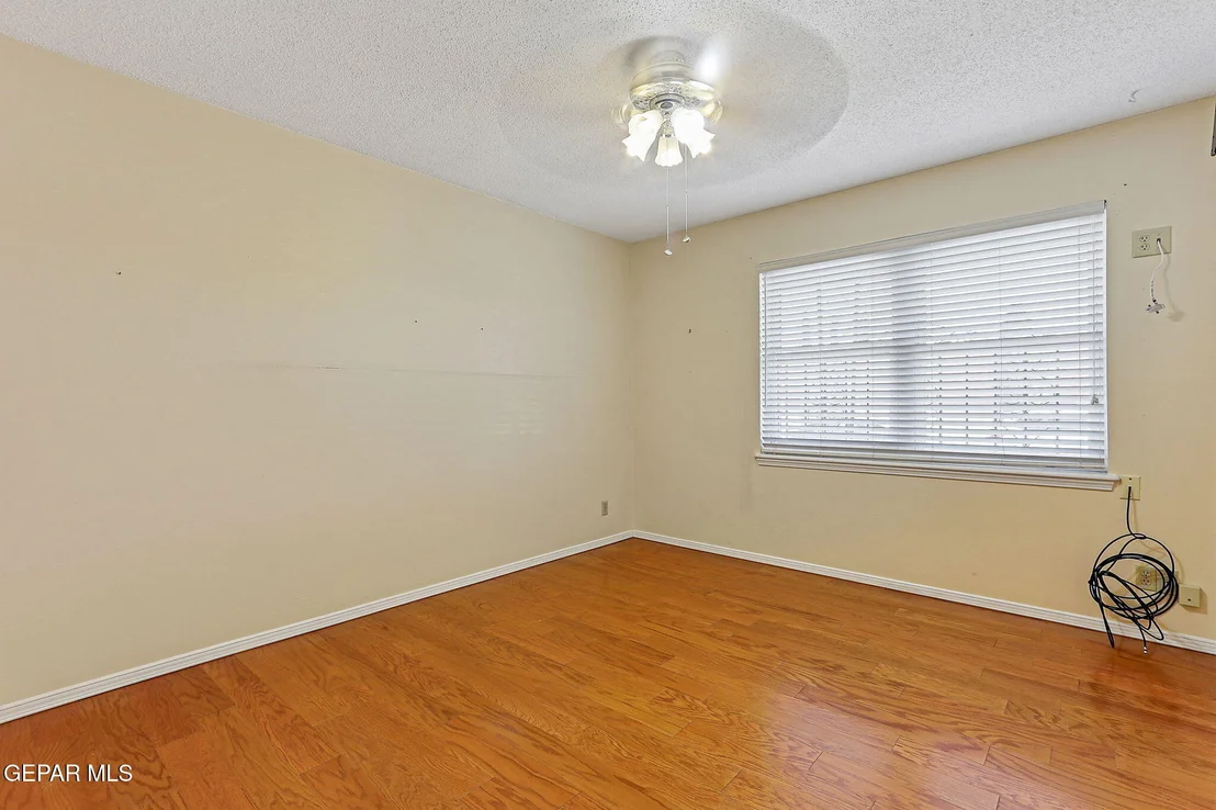 Photo of 9000 MCCABE Drive