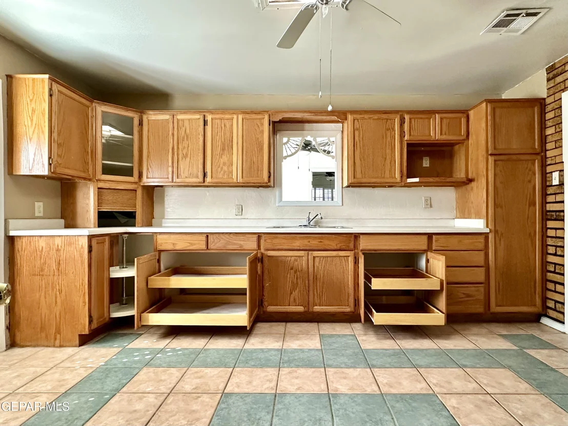 Photo of 7408 WILCOX Drive