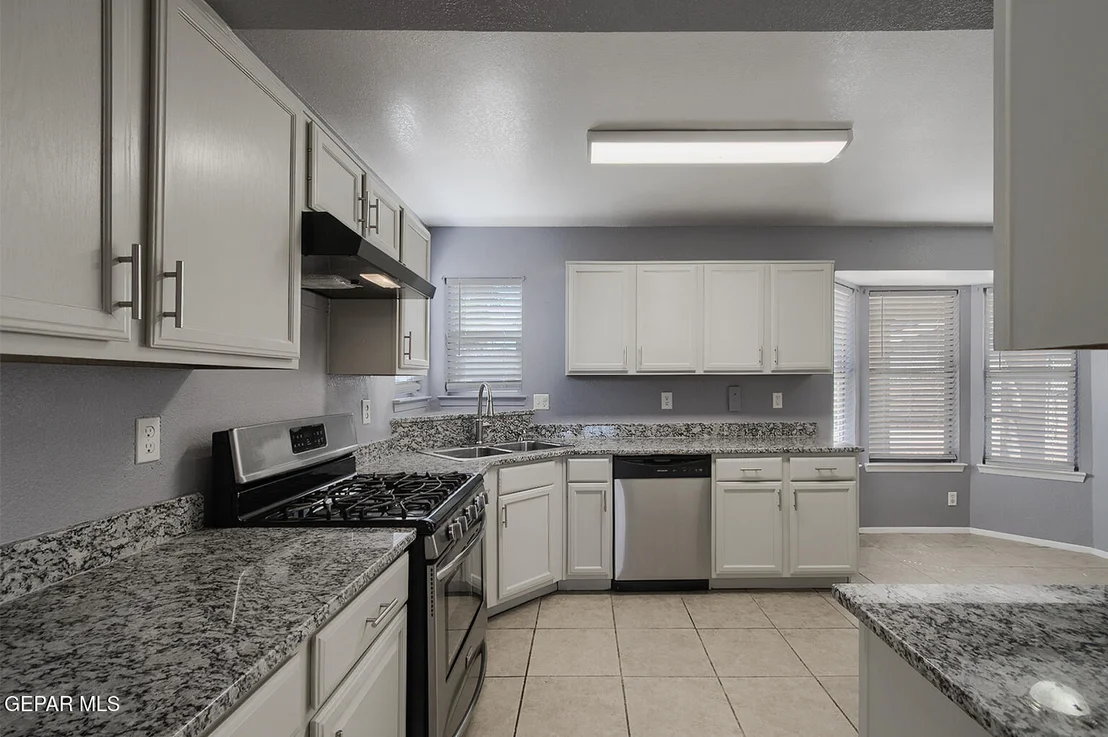Photo of 3321 CHICKASAW Drive