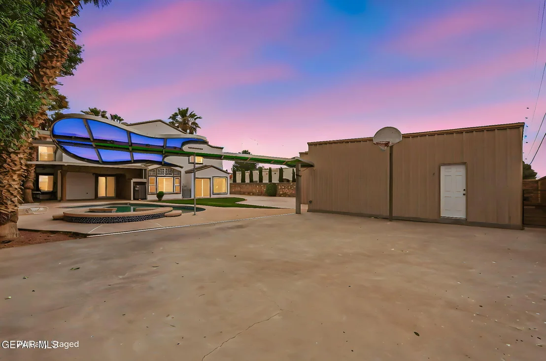 Photo of 6016 OLEASTER Drive