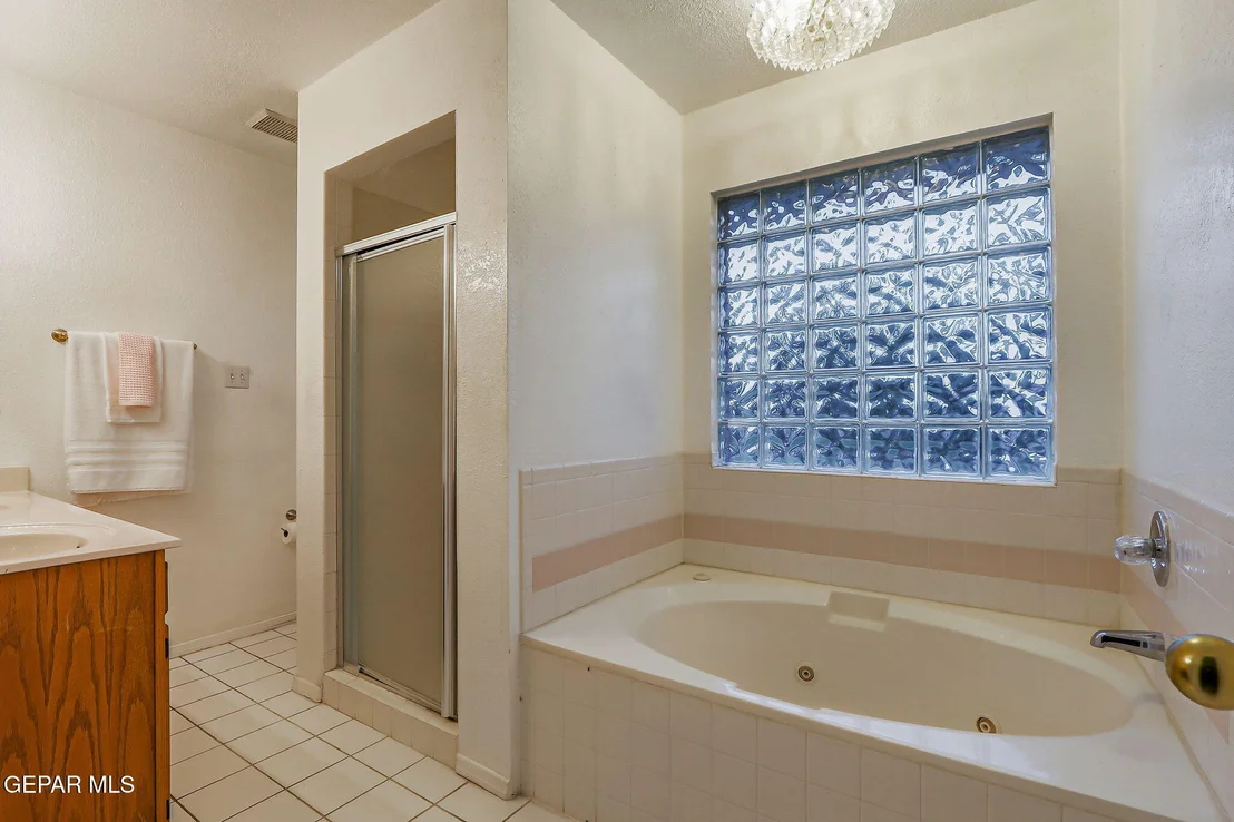 Photo of 7616 DIANJOU Drive