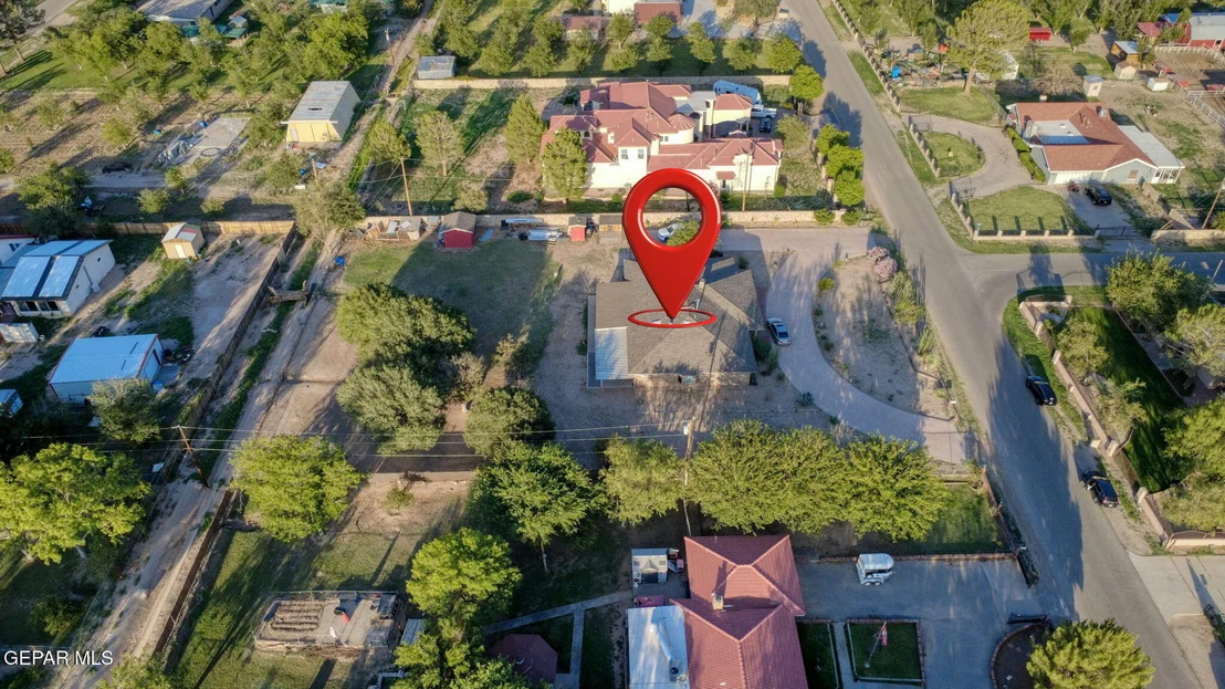 Photo of 125 LA NELL Drive