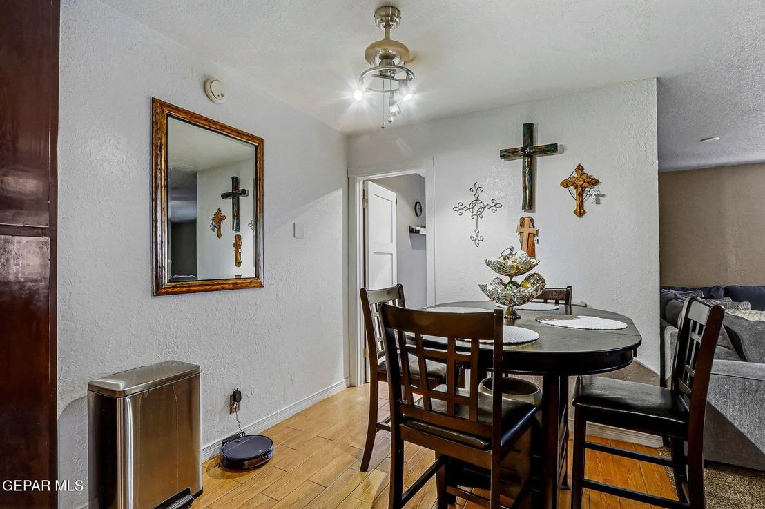 Photo of 3307 MOONLIGHT Avenue