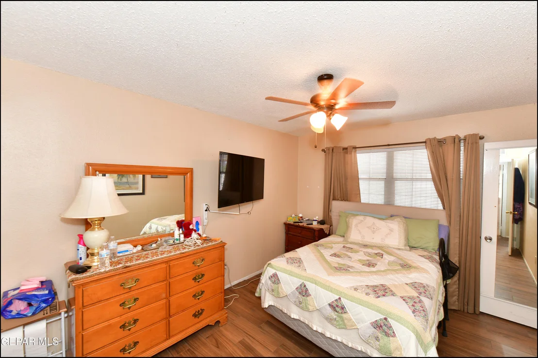 Photo of 10725 SAIGON Drive