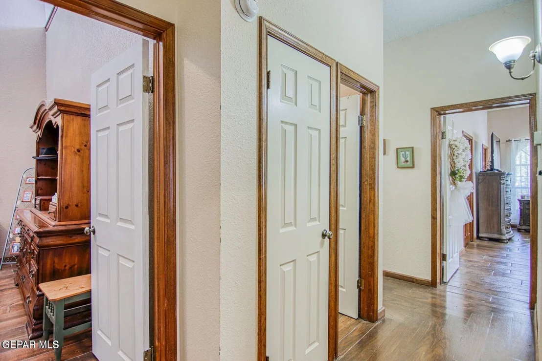 Photo of 12309 SUGDEN Road