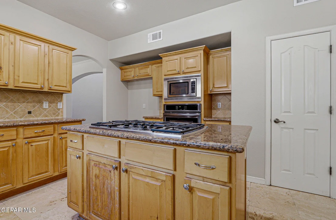 Photo of 6313 FRANKLIN BLUFF Drive