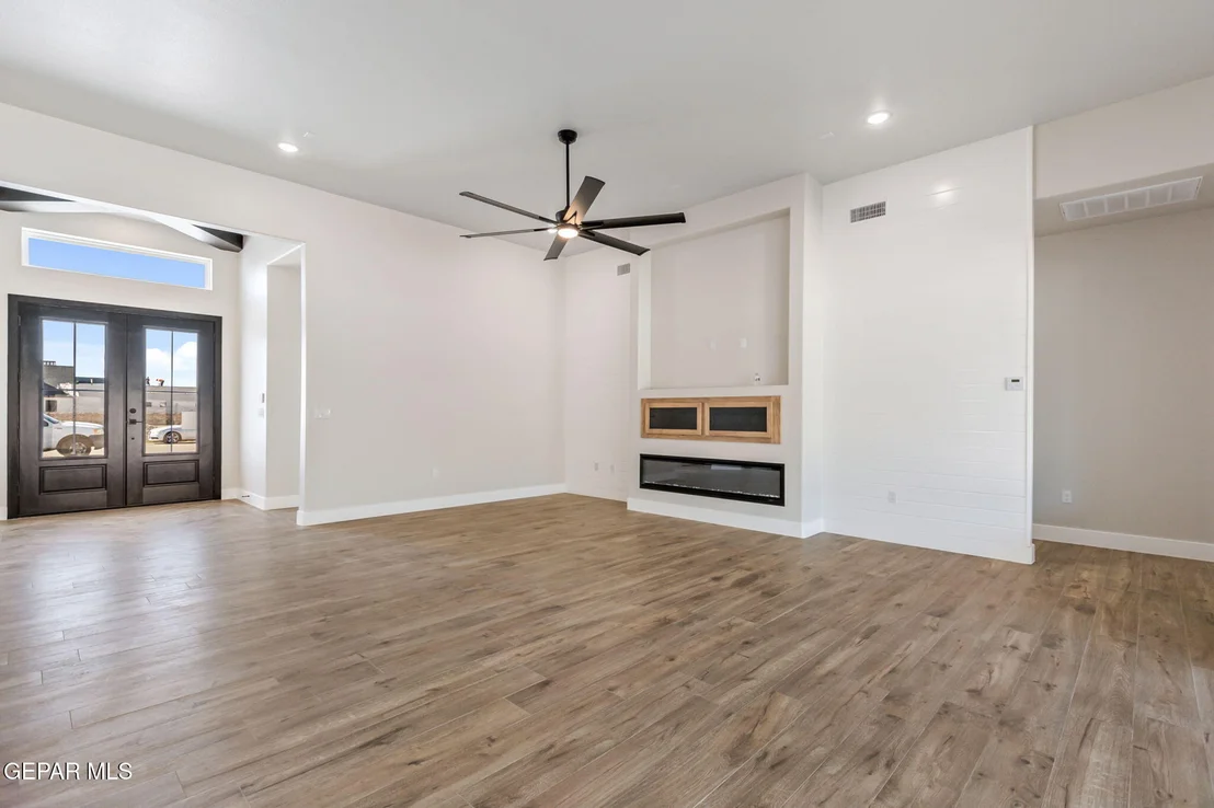 Photo of 6418 CADENCE RIVER Drive