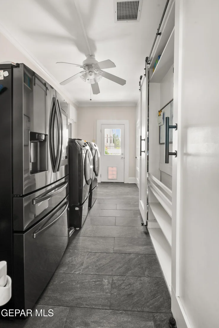 Photo of 1013 PARK Road