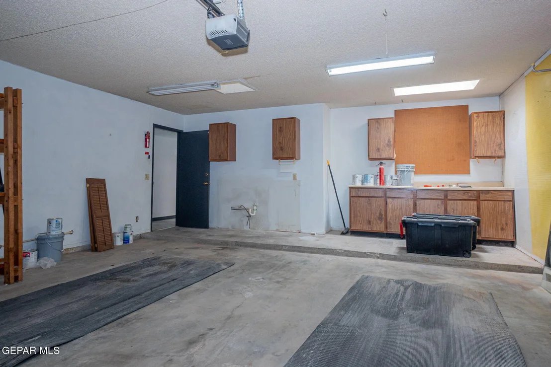 Photo of 3204 HIGH POINT Drive